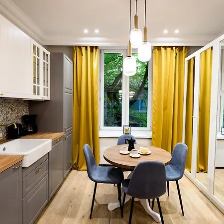 Apartment Native Nowowiejska 9