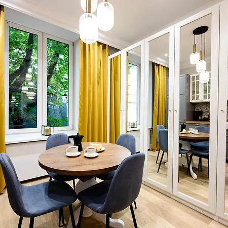 Apartment Native Nowowiejska 9