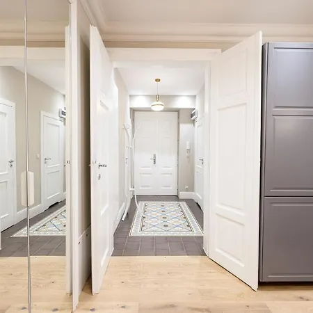 Native Nowowiejska 9 Apartment