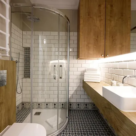 Native Nowowiejska 9