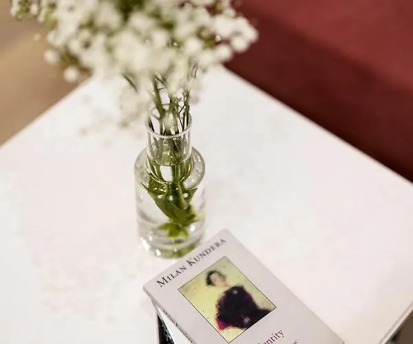 Native Nowowiejska 9 *