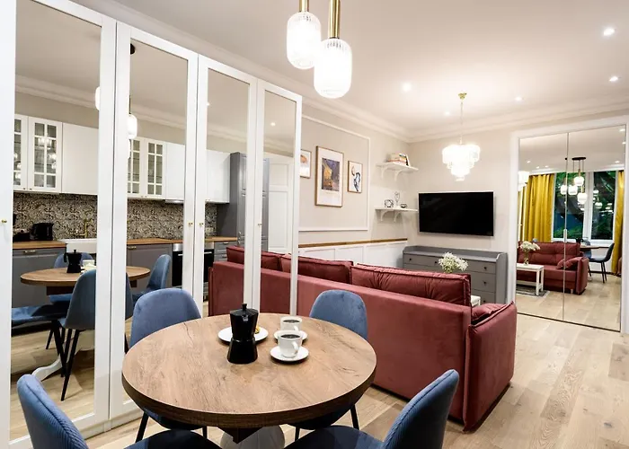 Apartment Native Nowowiejska 9 *